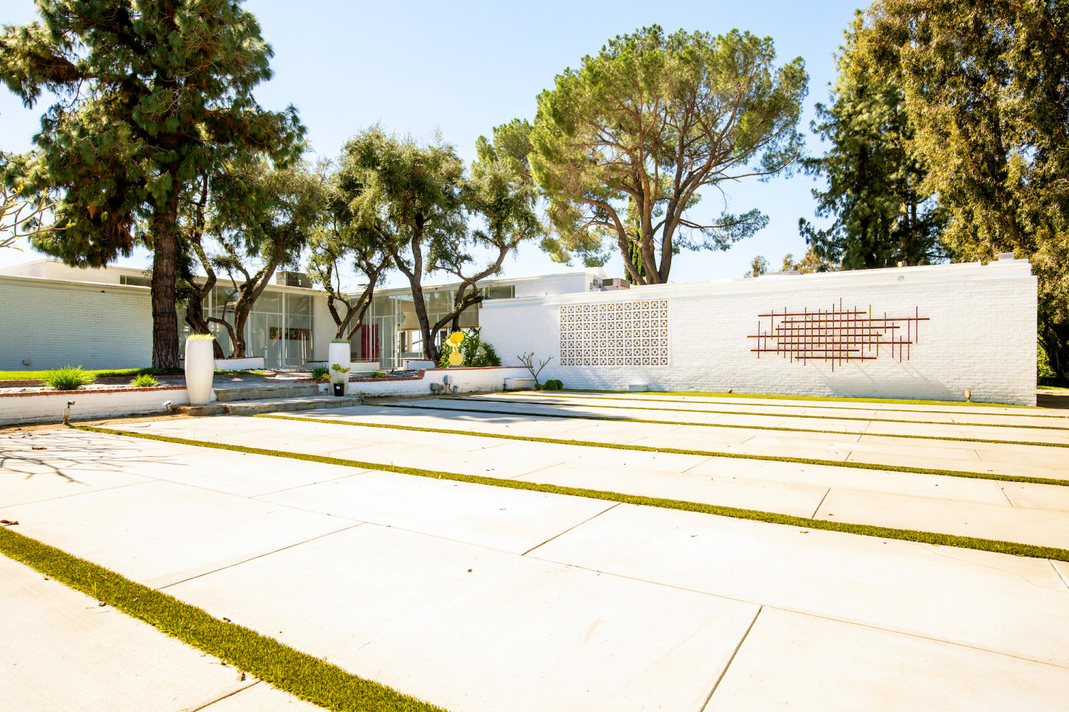 Modern Estate Events Chatsworth