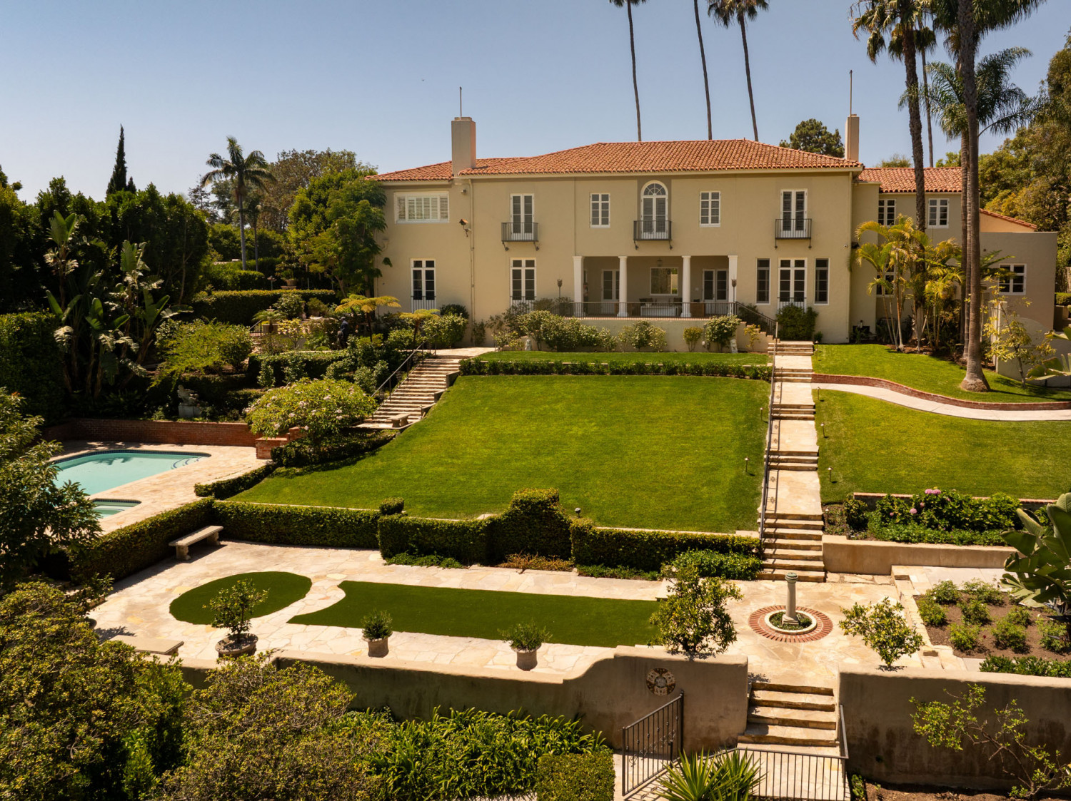 Elegant Beverly Hills Estate Events